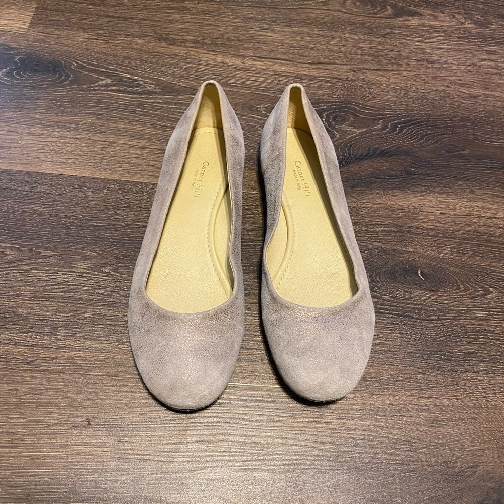 - Garnet Hill Silver Crackle Leather Round Toe Ballet Flat